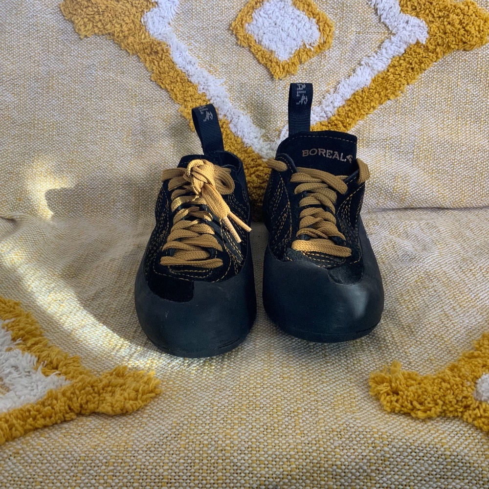 Boreal Diablo Fusion Black Climbing Bouldering Gym Shoes US Women SIZE 7.5